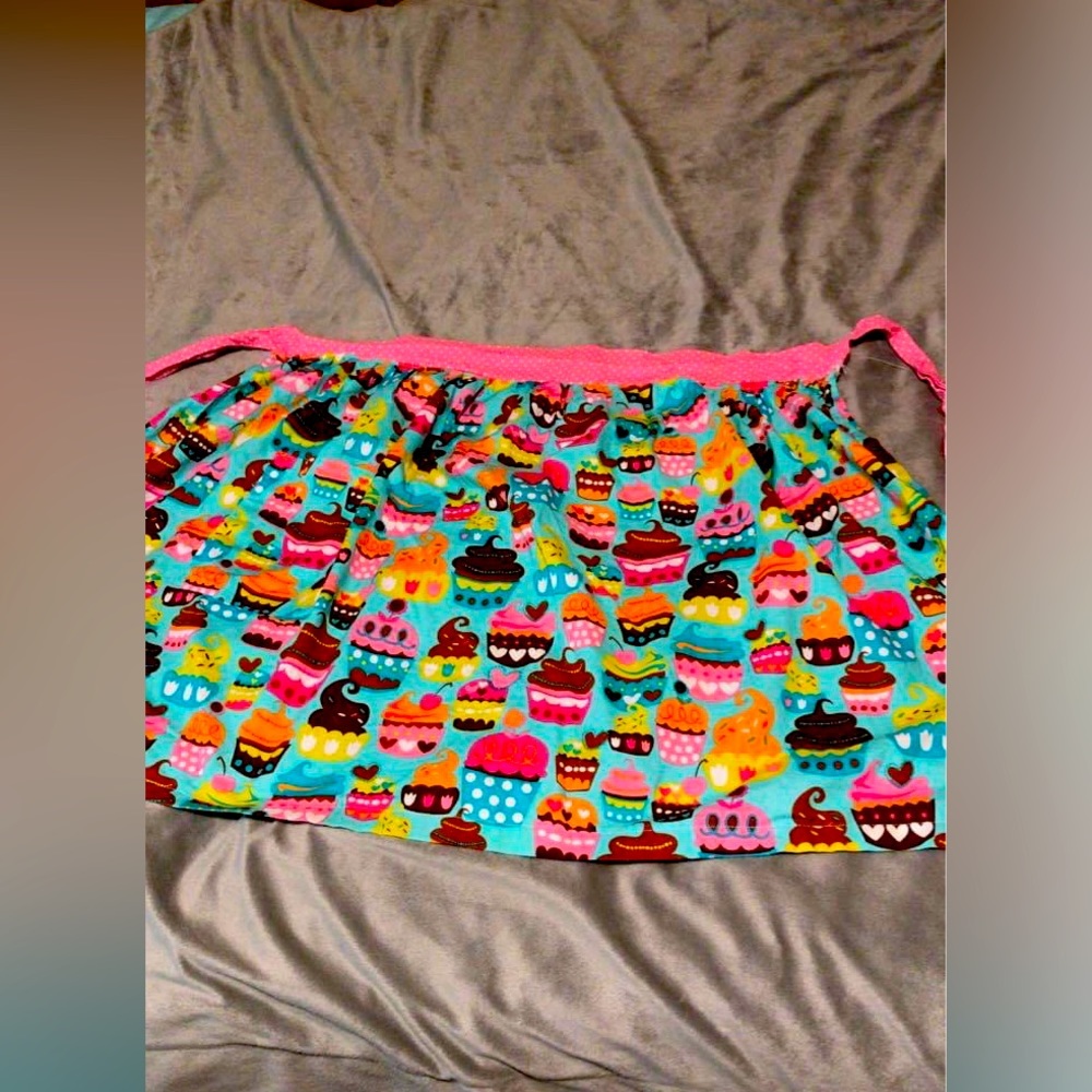 Child’s apron